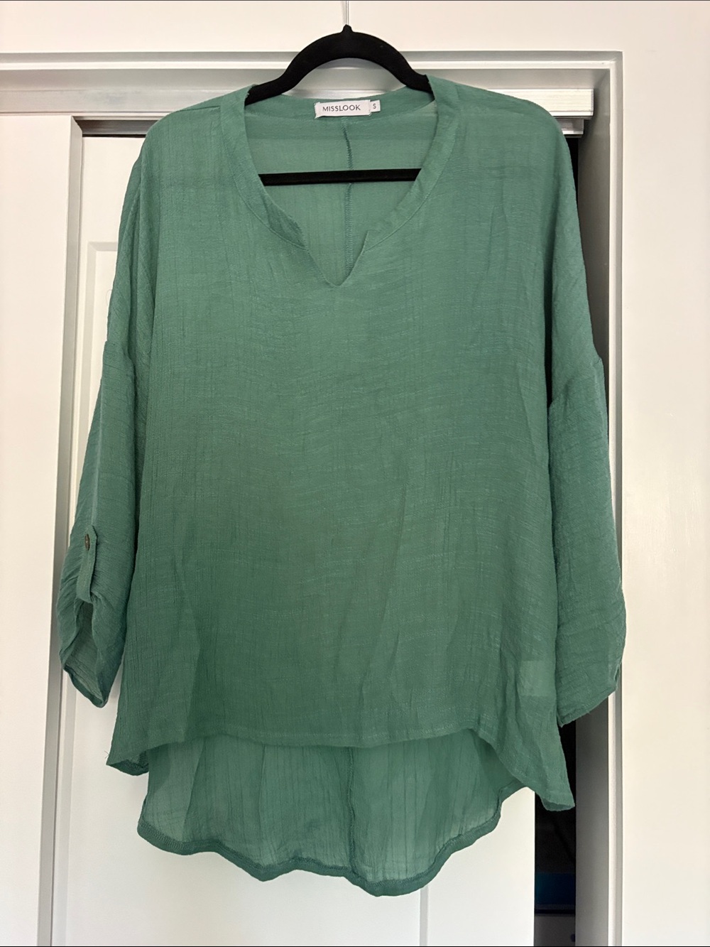 MISSLOOK Sage Green V-Neck Lightweight Tunic